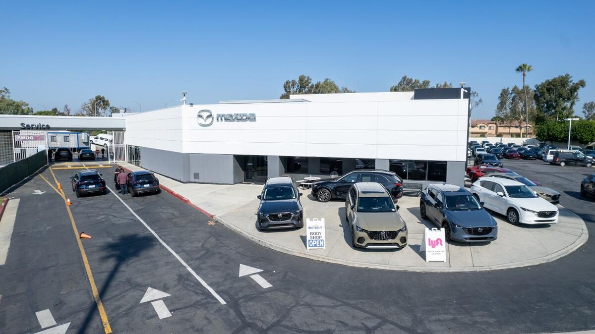 Images Tustin Mazda