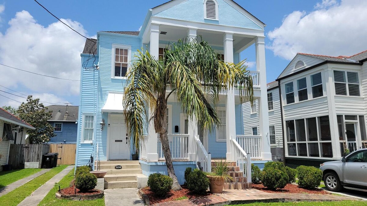 Images CertaPro Painters of New Orleans, LA