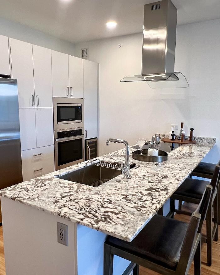 Images Optima Kierland Apartments