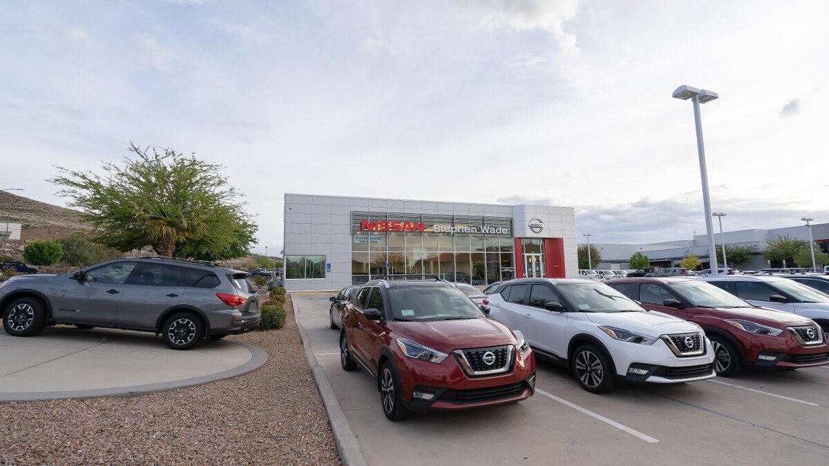 Images Stephen Wade Nissan