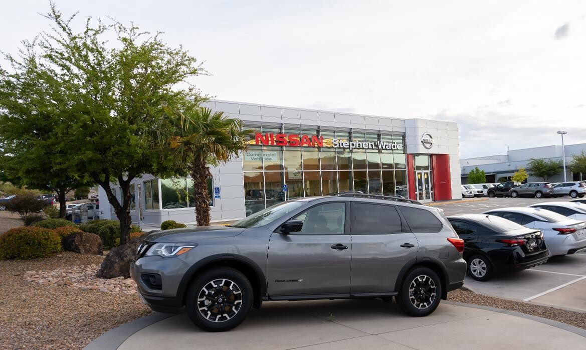 Images Stephen Wade Nissan