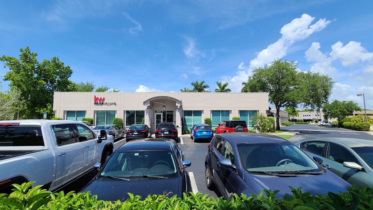 Images Ellis Team - Keller Williams Realty Fort Myers & The Islands
