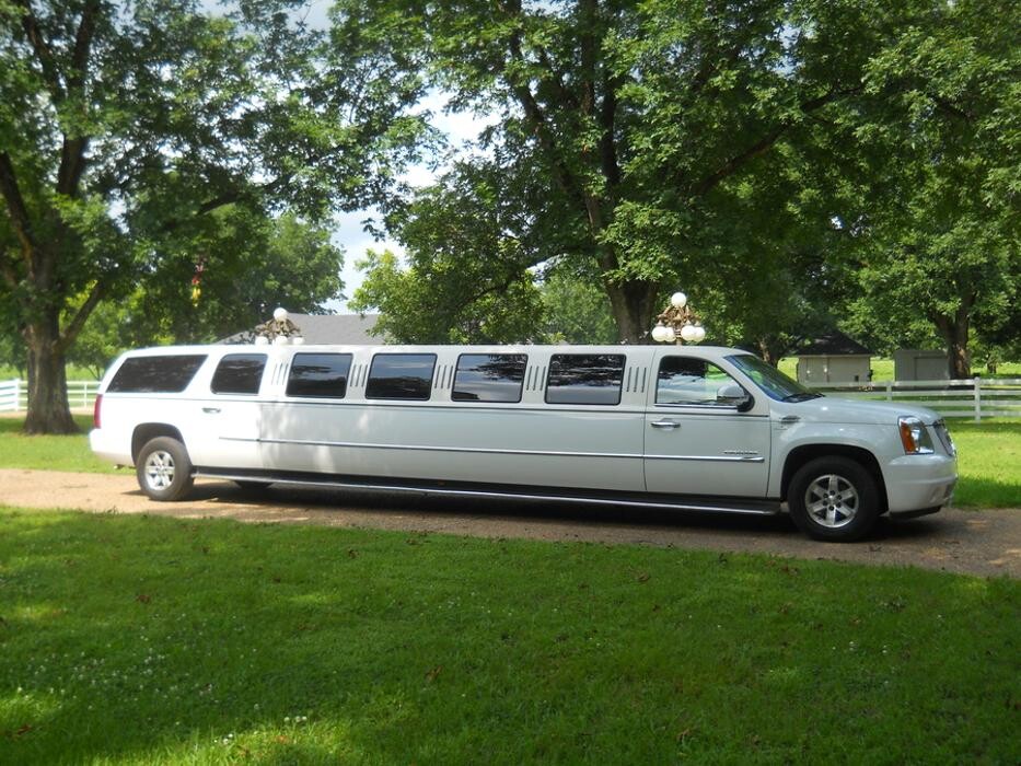 Images Vintage Limousine, LLC