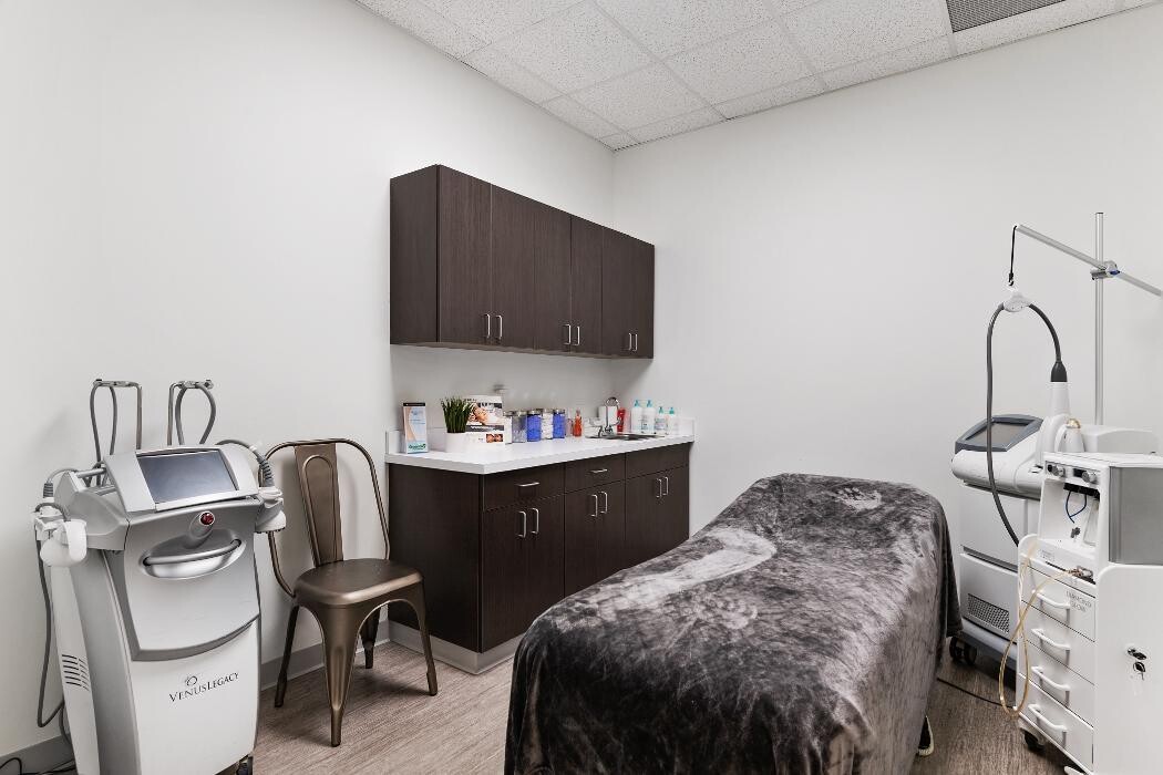 Images SkinMD Peabody