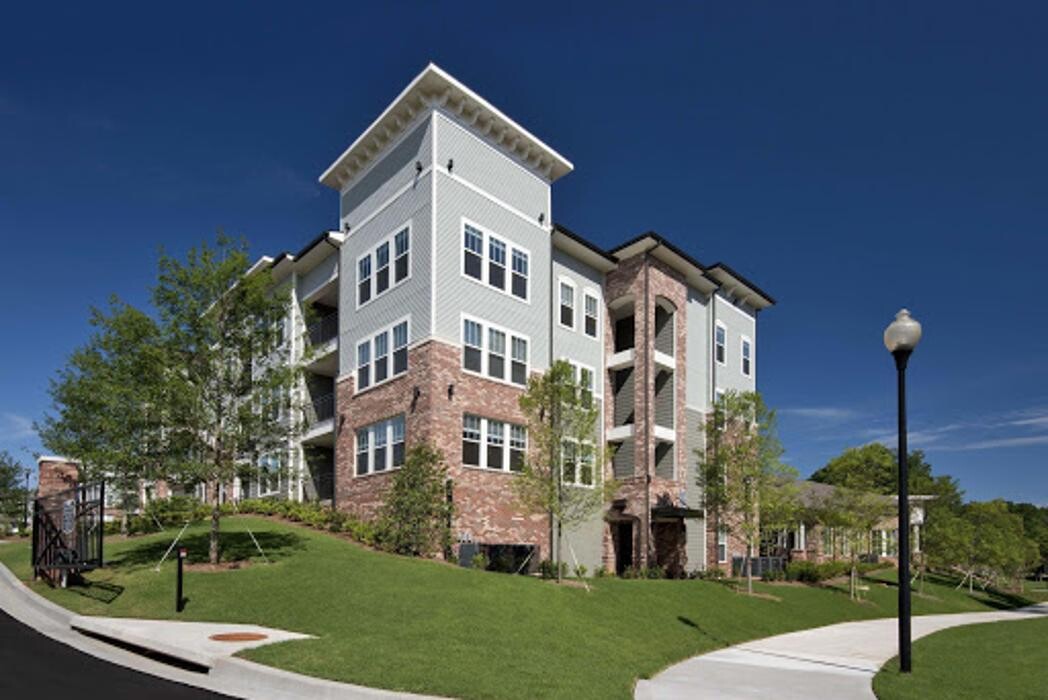 Images The Meridian at Lafayette