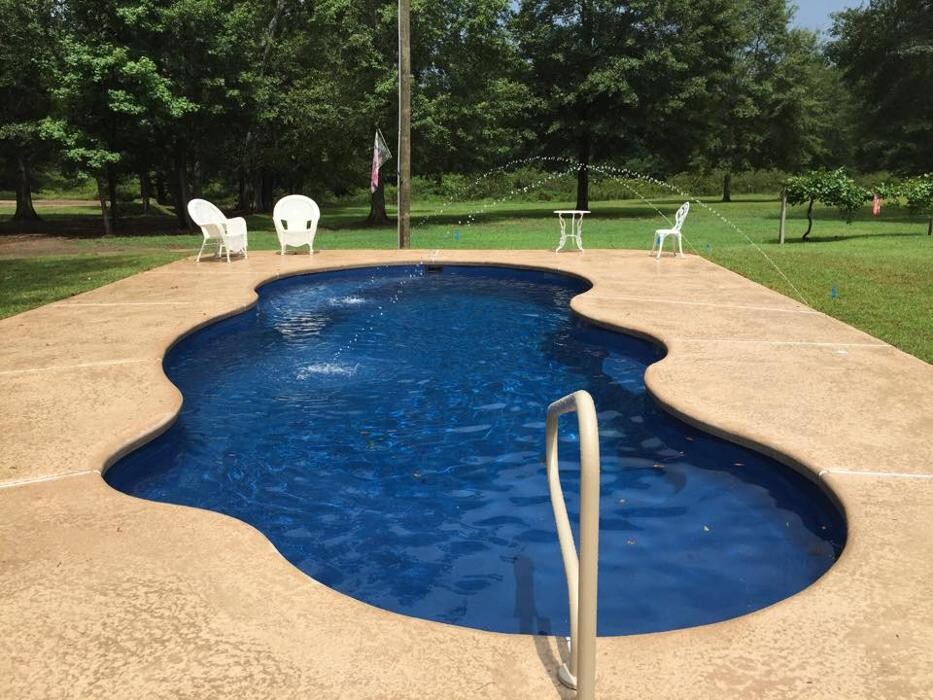 Images Mid State Pools & Spas