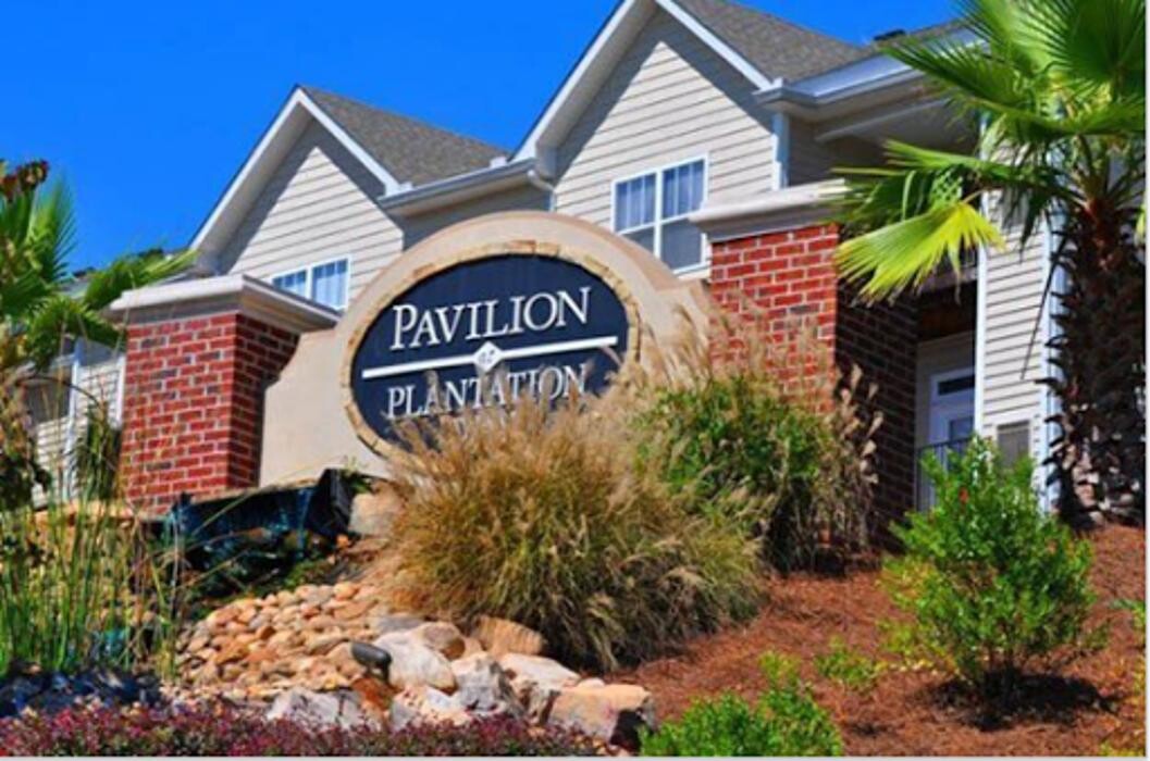 Images Pavilion at Plantation Way