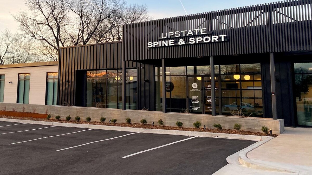 Images Upstate Spine & Sport