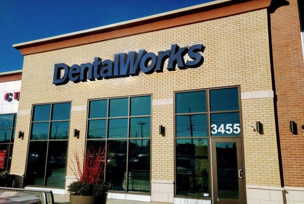 Images DentalWorks Brunswick