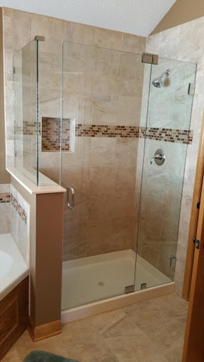 Images Classic Shower Door