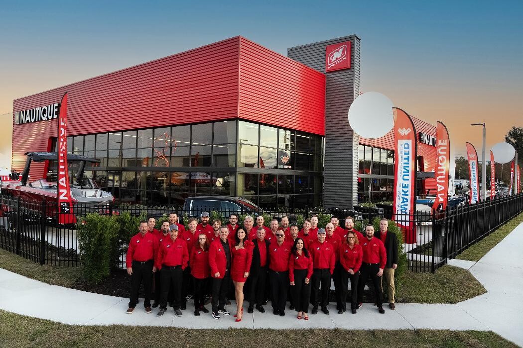 Images Regal and Nautique of Orlando