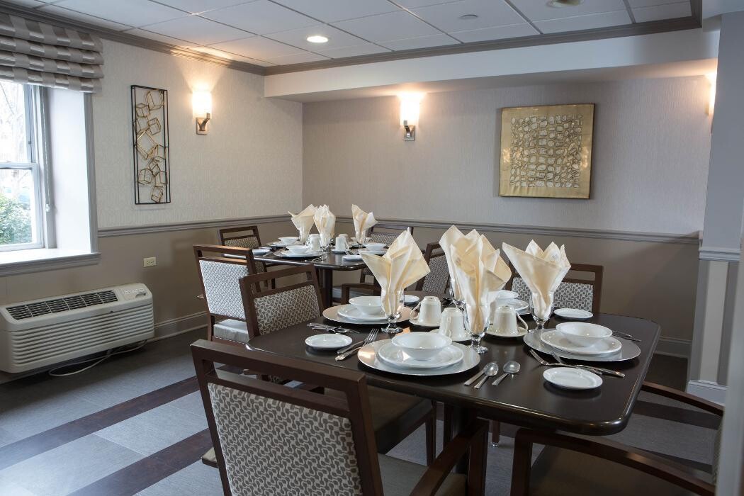 Images CareOne at Ridgewood Avenue