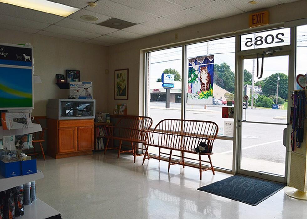 Images Wayne Heights Animal Hospital