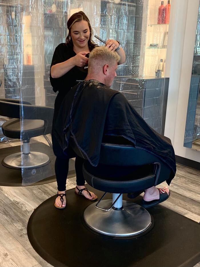 Images Fantastic Sams Cut & Color