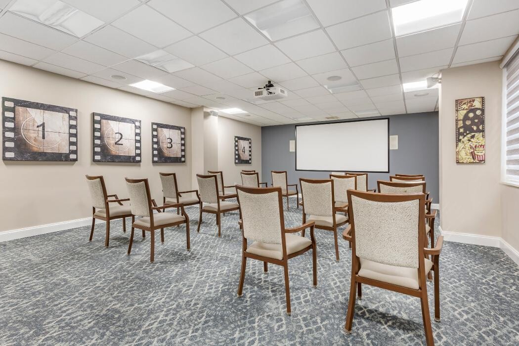 Images The Residences at Thomas Circle