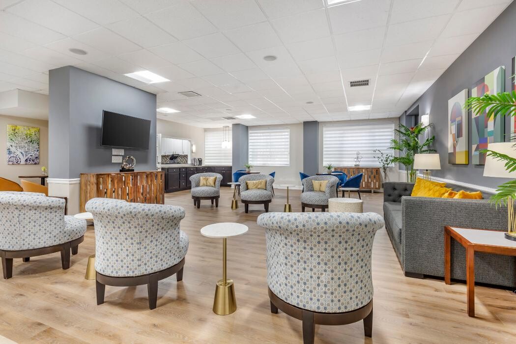 Images The Residences at Thomas Circle