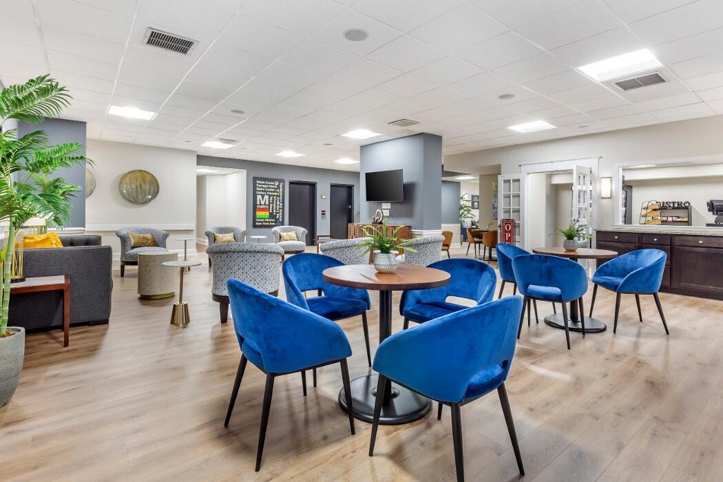 Images The Residences at Thomas Circle