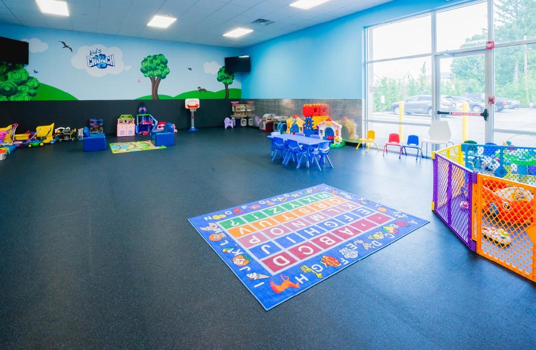 Images Crunch Fitness - Tewksbury