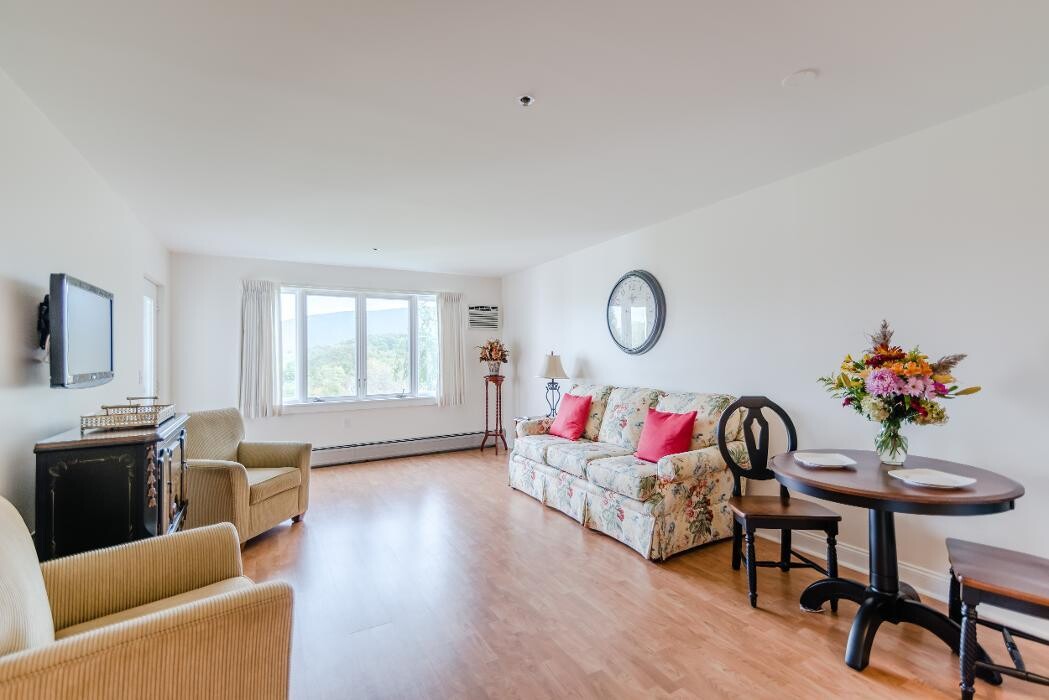 Images Sweetwood of Williamstown