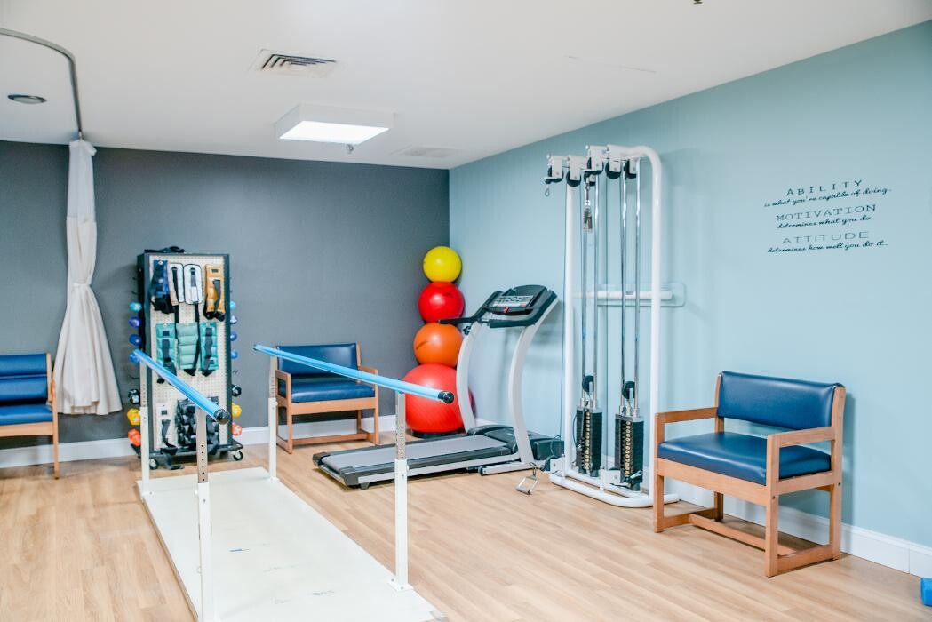 Images CareOne at Lowell