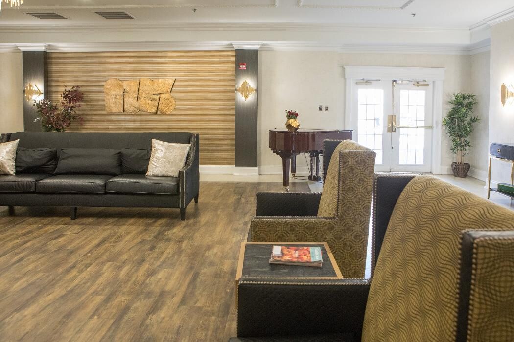 Images CareOne at Livingston