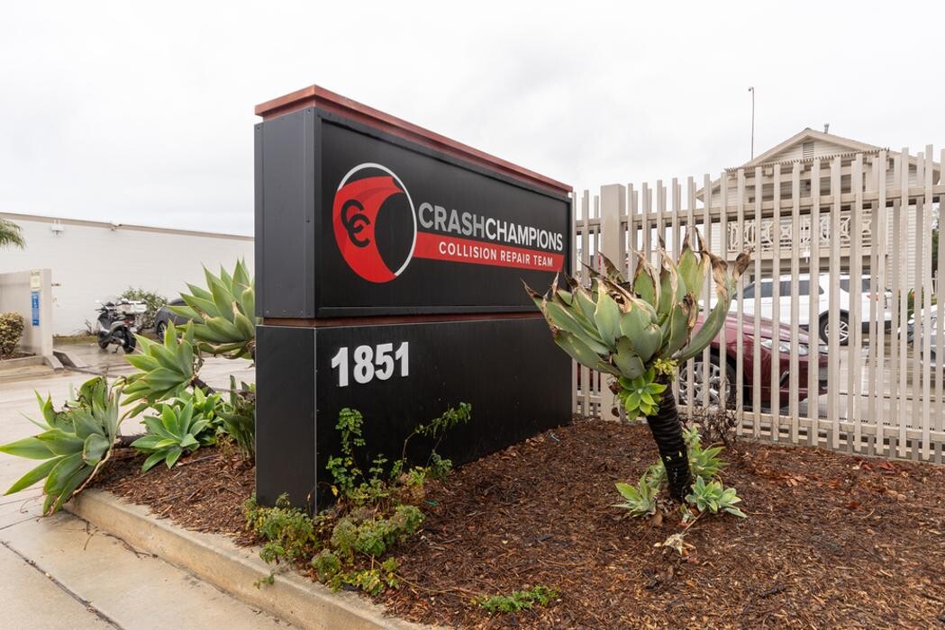 Images Crash Champions Collision Repair Long Beach South