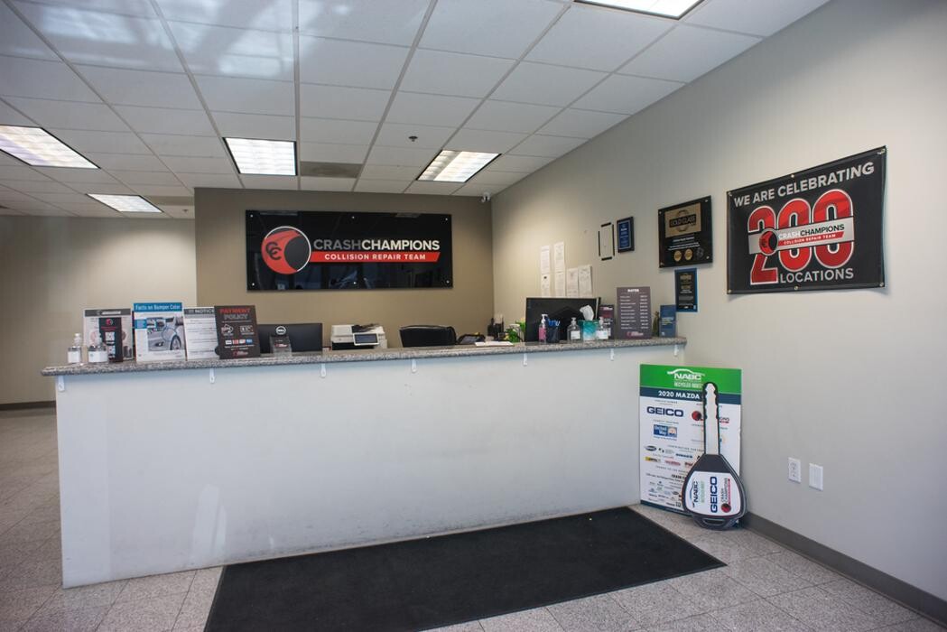 Images Crash Champions Collision Repair Ontario