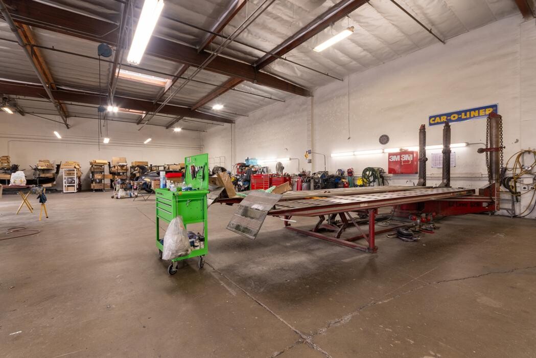 Images Crash Champions Collision Repair Long Beach North