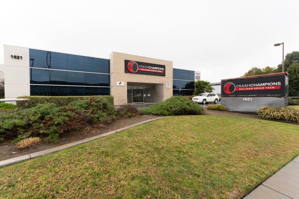 Images Crash Champions Collision Repair Fullerton East