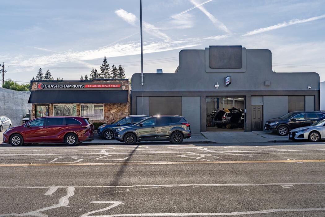 Images Crash Champions Collision Repair Mtn View Moffett