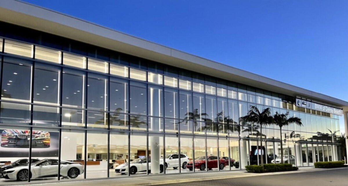 Images BMW of Delray Beach