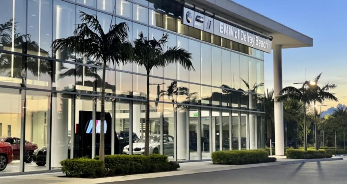 Images BMW of Delray Beach