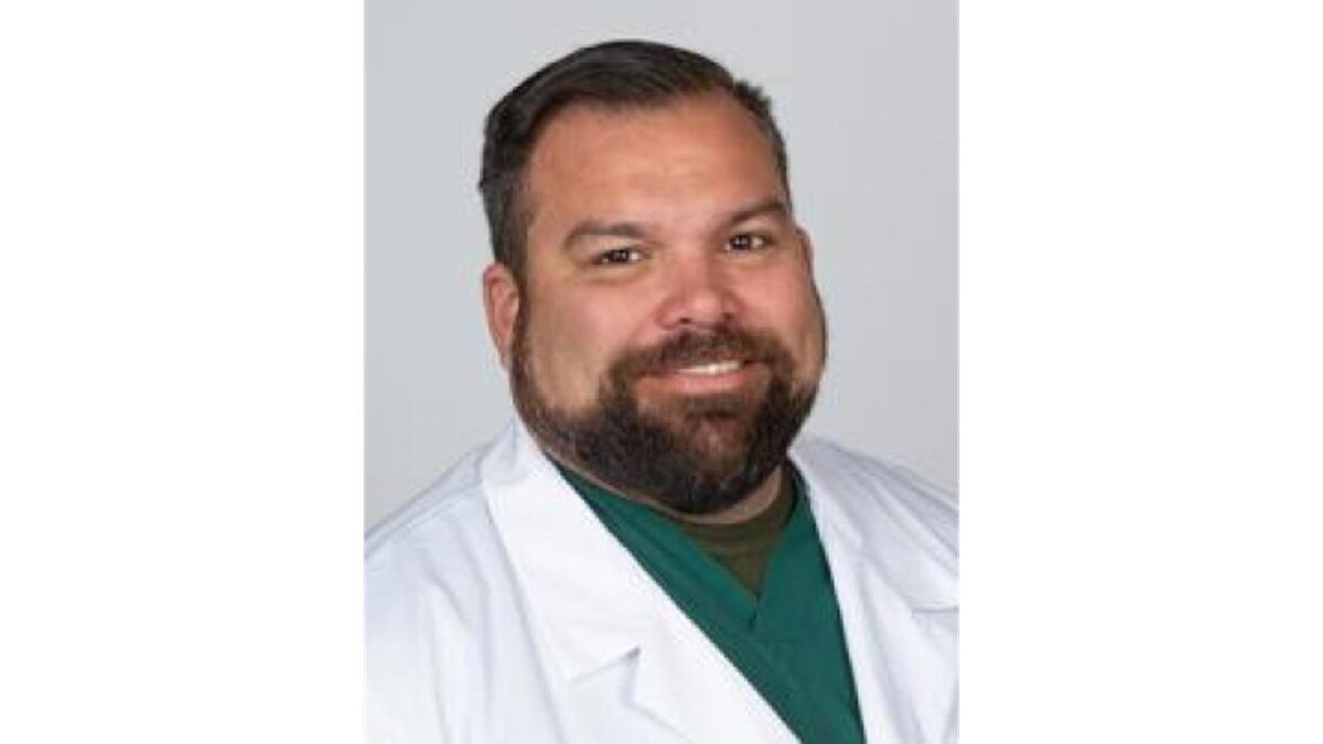 Images Austin Zanelotti, MD