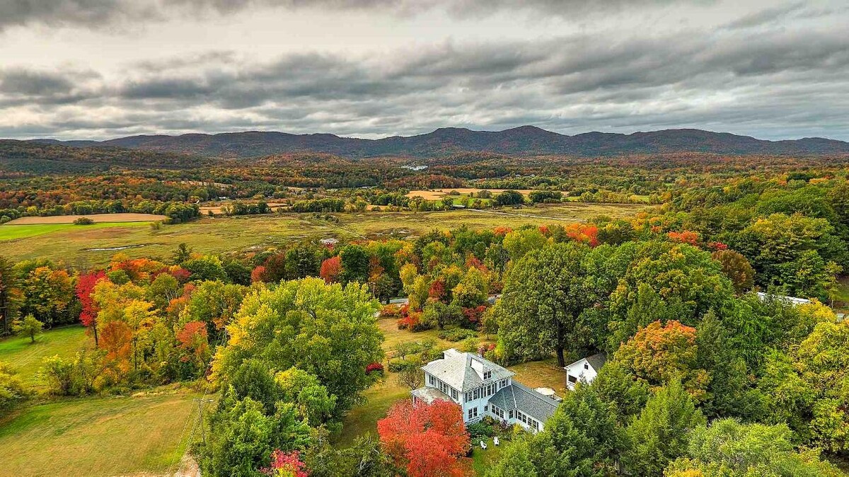 Images Alison McCullough Real Estate