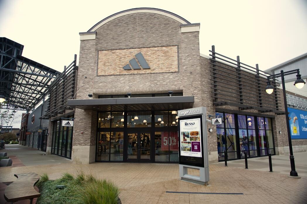 Images adidas Outlet Store Byron Center