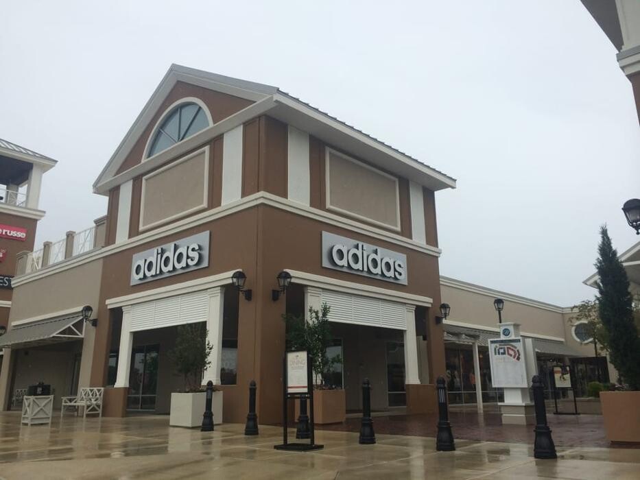 Images adidas Outlet Store Pearl
