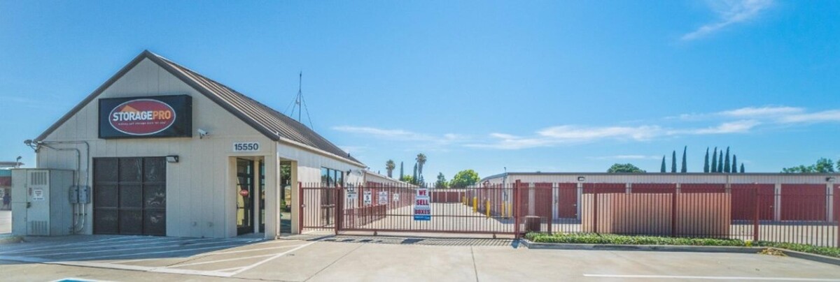 Images StoragePRO Self Storage of Lathrop