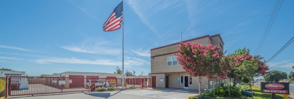 Images StoragePRO Self Storage of Stockton