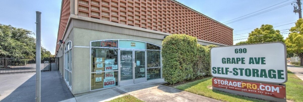 Images Grape Avenue Self Storage
