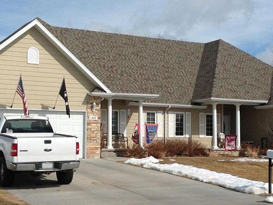 Images Steele's Roofing & Construction