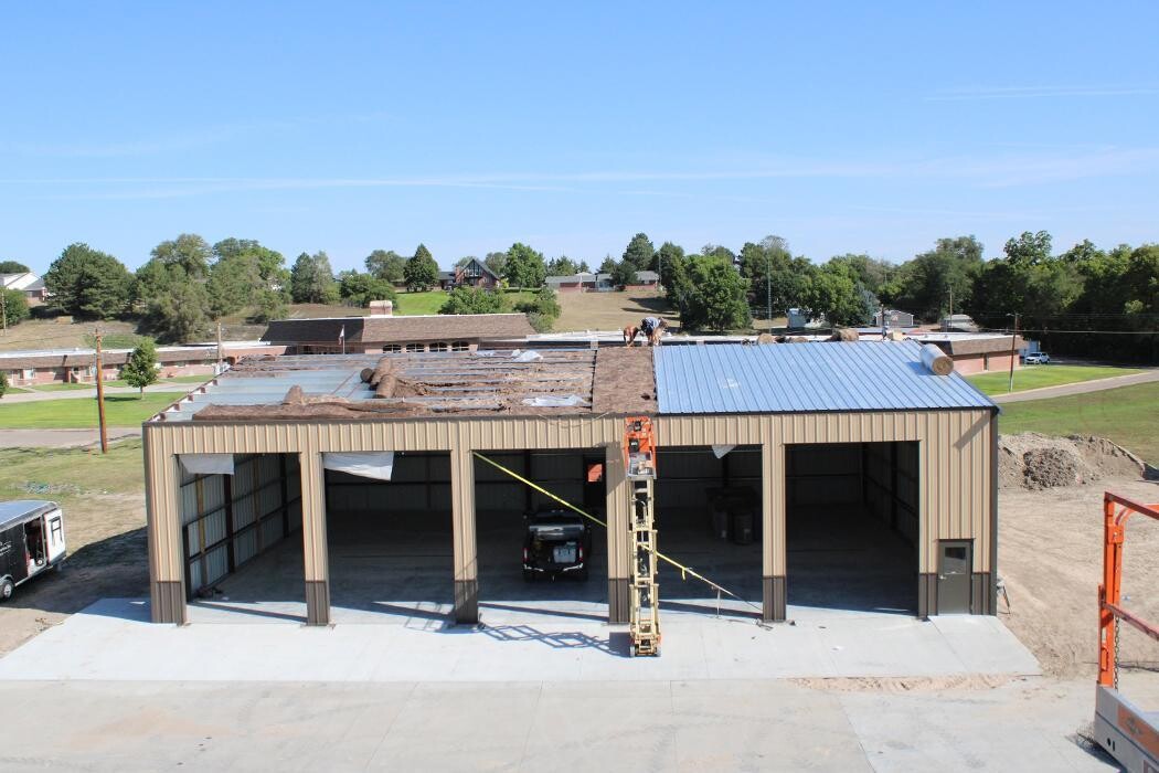 Images Steele's Roofing & Construction