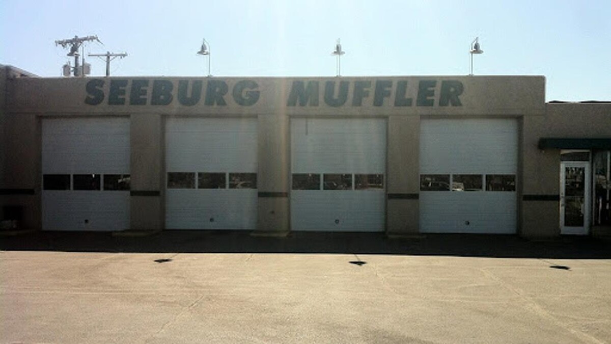 Images Seeburg Mufflers of MO Inc