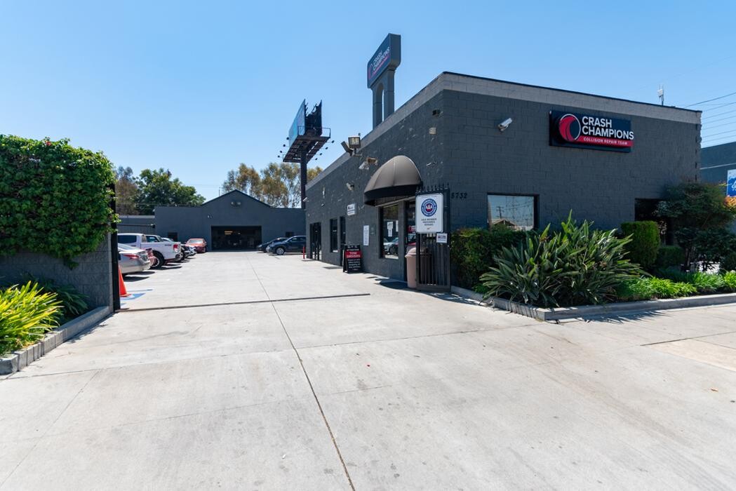 Images Crash Champions Collision Repair Bellflower