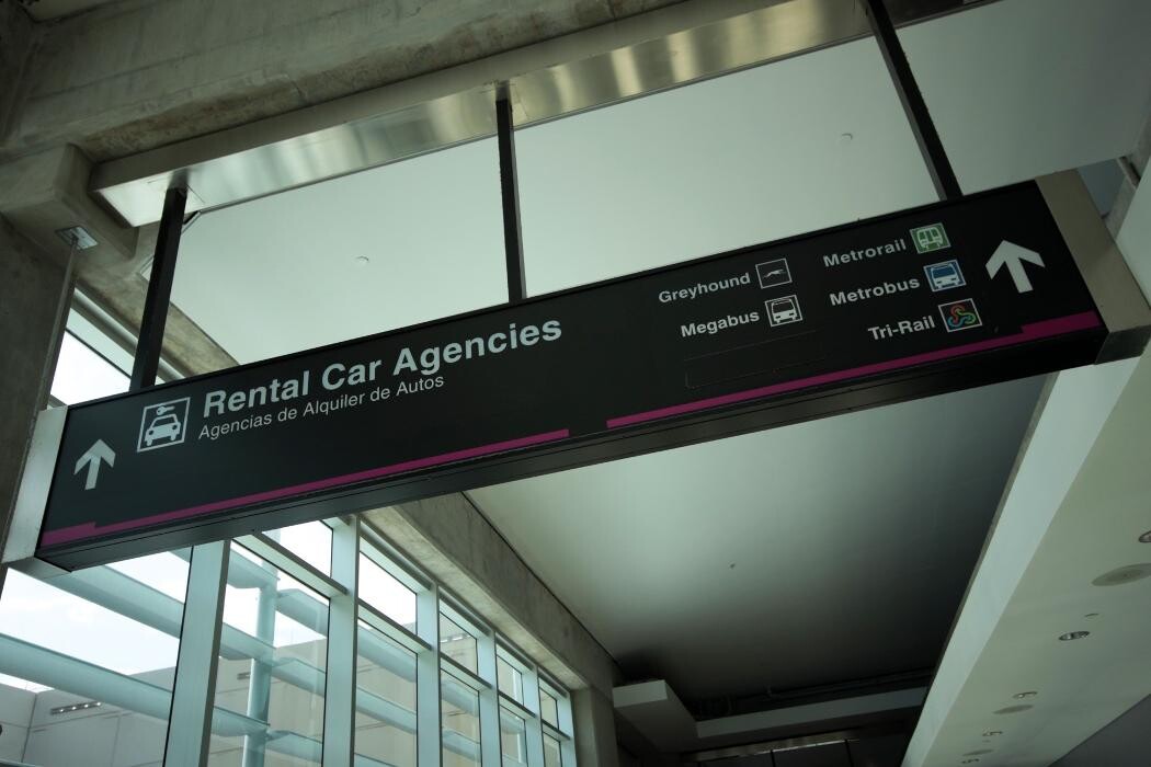 Images Budget Car Rental