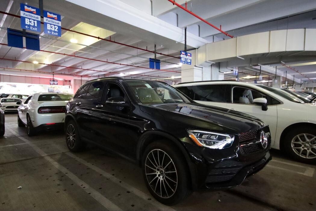 Images Budget Car Rental
