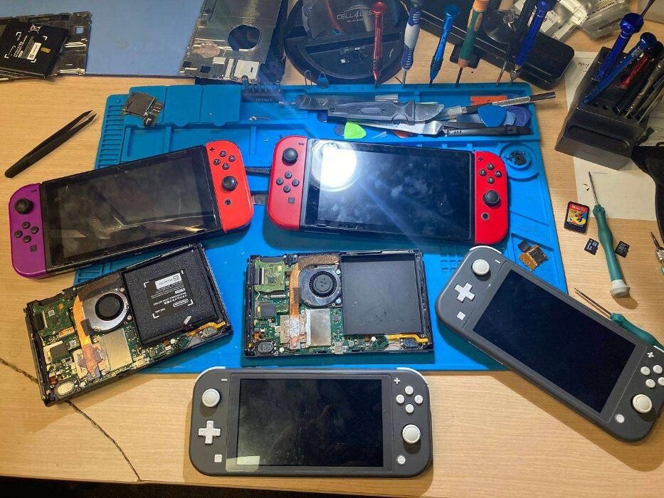 Images uBreakiFix - Phone and Computer Repair