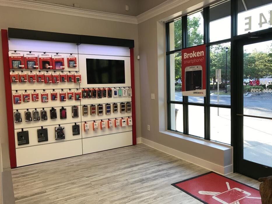 Images uBreakiFix - Phone and Computer Repair