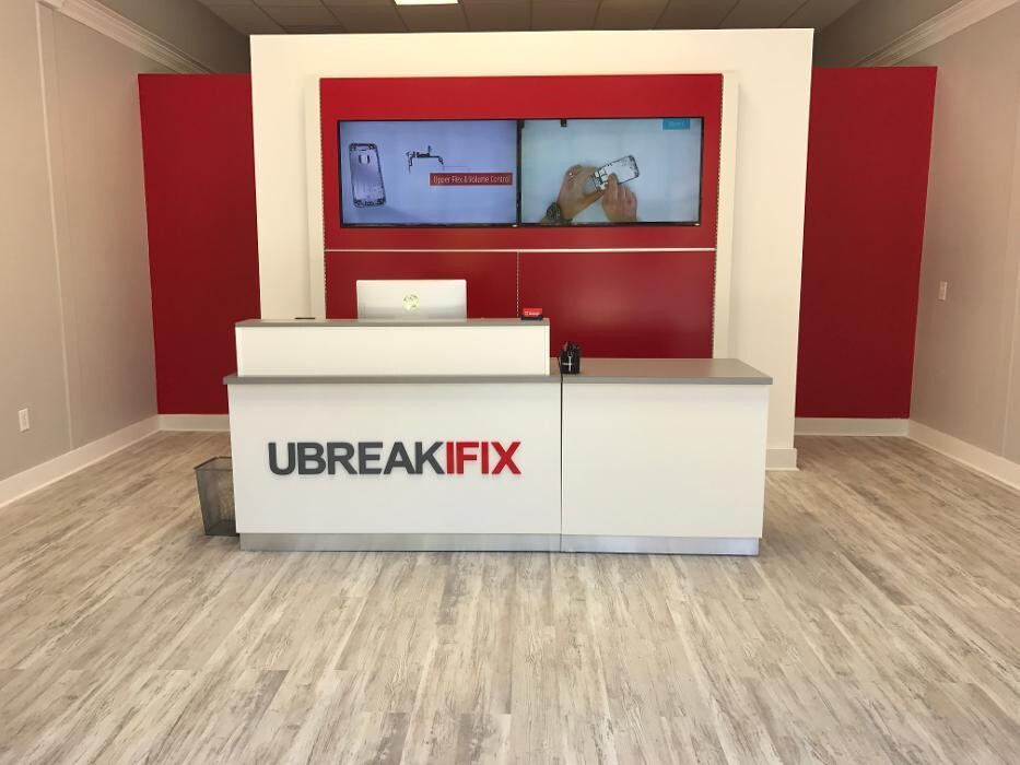 Images uBreakiFix