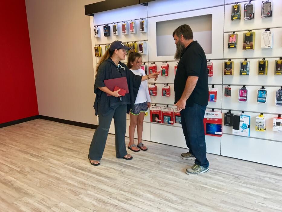 Images uBreakiFix - Phone and Computer Repair