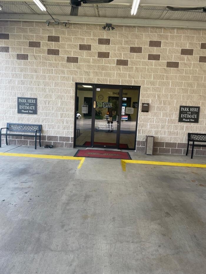 Images BODYMASTERS QUALITY COLLISION REPAIR